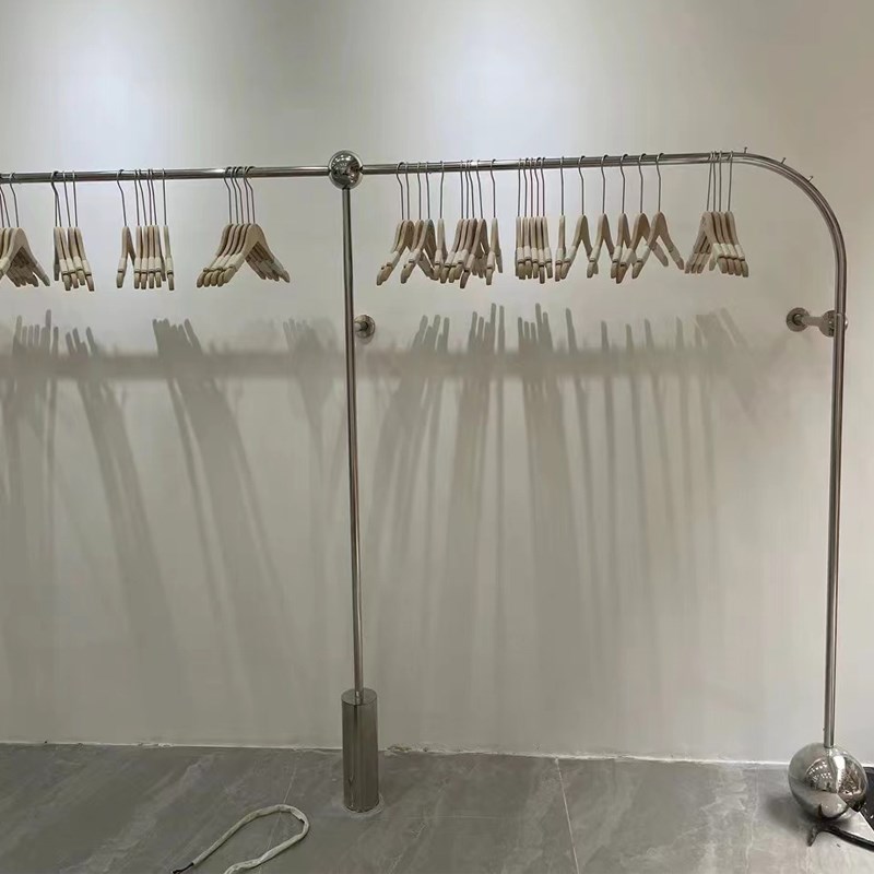 童装店不锈钢拉丝展示架服装店男女装挂衣架上墙壁挂架轻奢挂衣杆