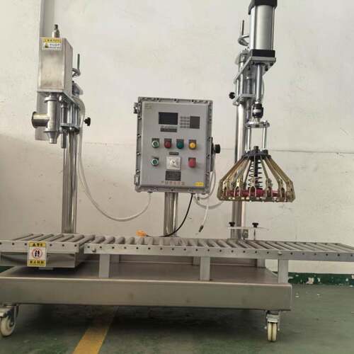 油性工业漆涂料灌枪式灌装压盖机18-20L花兰桶塑料桶半自动包装机
