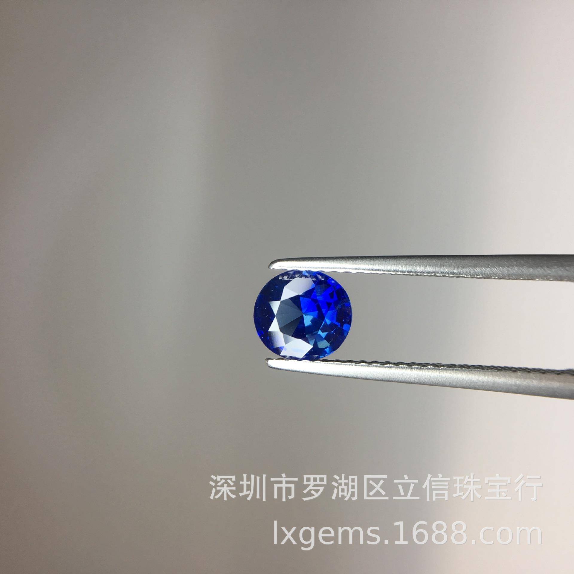 天然缅甸鸽血红红宝石1.55克拉，