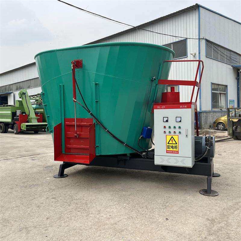 立式双轴TMR搅拌机图片拌草机工作视频青储全日粮混合机规格