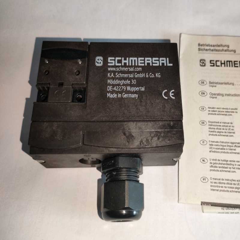 AZM170-02ZRK 24VAC/DC订货号101140795施迈赛SCHMERSAL联锁开关