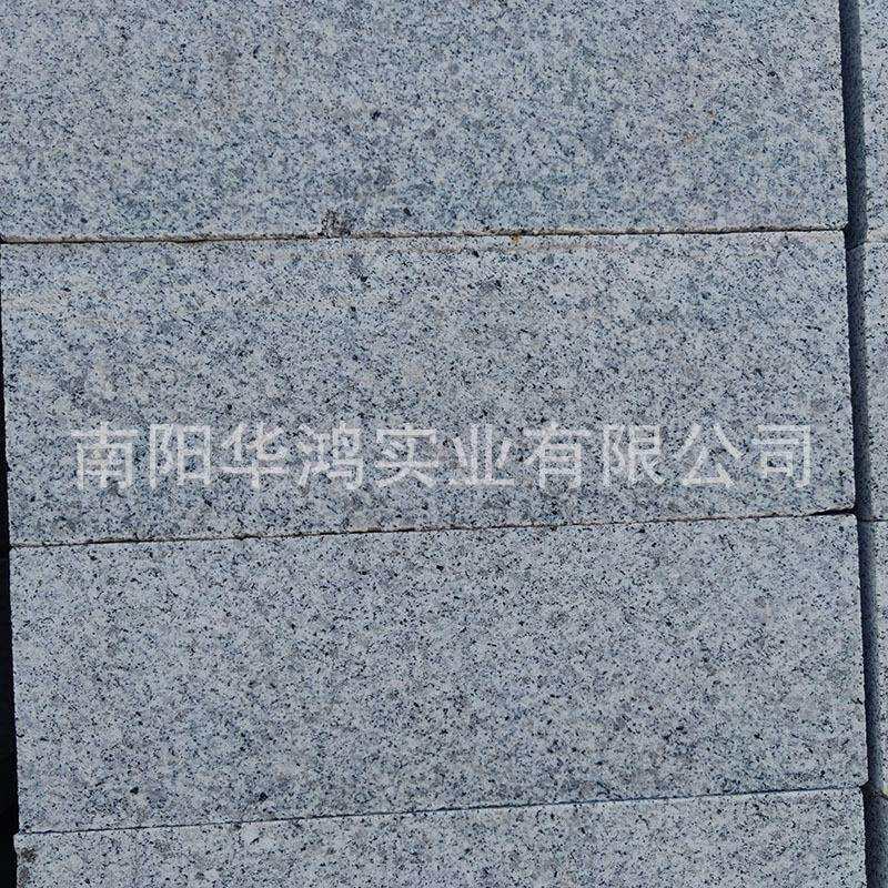 芝麻白路沿石厂家河南白麻石材路缘石道牙芝麻灰浅灰侧石树池