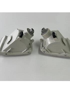 4RUNNER US 03-05 转向灯带灯头灯泡 81521-35401 81511-35411