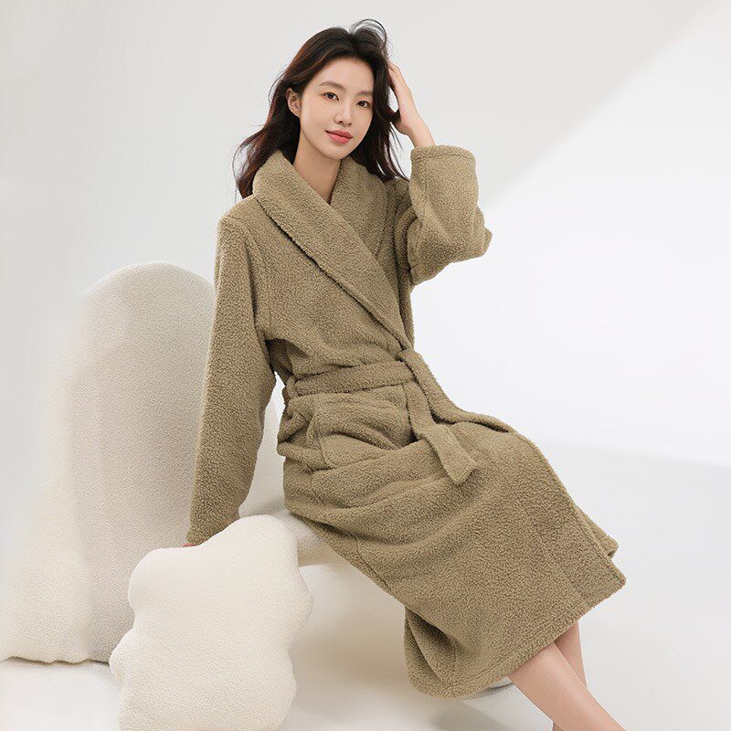 新款睡袍女秋冬季珊瑚绒女士浴袍睡袍/浴袍