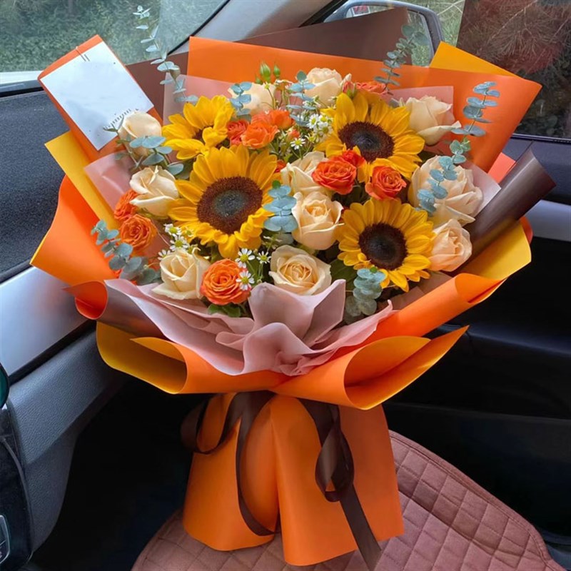 唐山鲜花速递玫瑰向日葵康乃馨生日礼物百合混搭花束同城花店配送