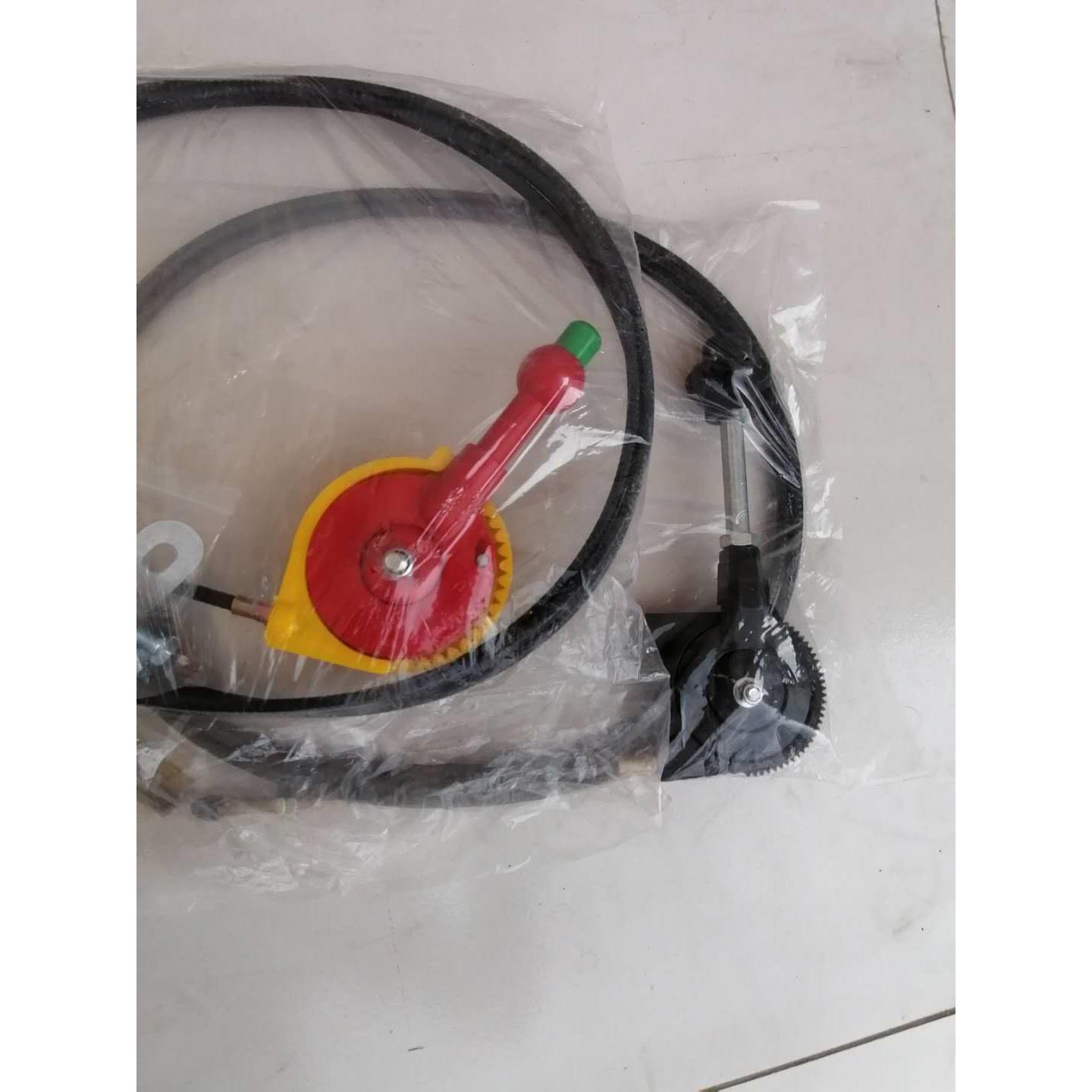 拉线配件热销撒肥机拖拉机前置施肥机多功能电动洒肥器三轮车后