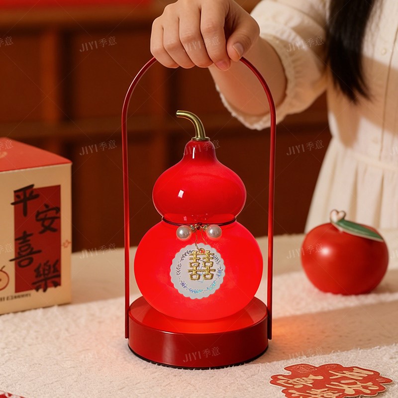 结婚长明灯红色女方陪嫁新婚礼物送新人葫芦床头台灯一对装饰摆件