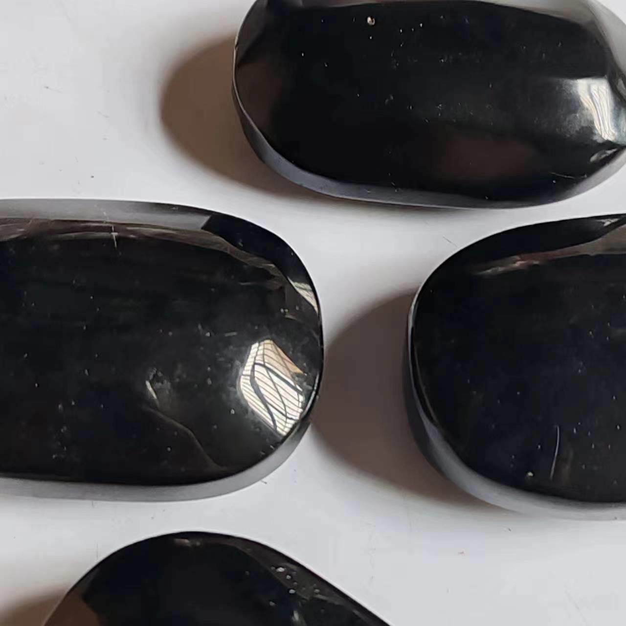 天然水晶黑曜石手把件原石摆件按摩把玩摆件