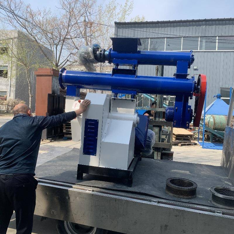 自动进料环模饲料颗粒机牛羊饲料草粉制粒机调制器款鸡鸭鹅饲料机