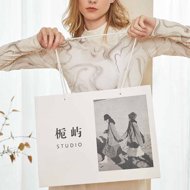 女装店纸袋子服装店用手提袋子定制 购物袋包装袋服装店袋子订制