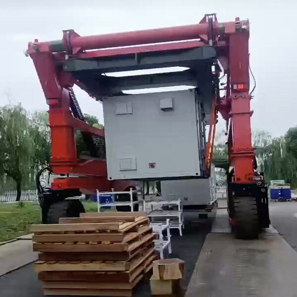 新能源行业用  储能跨运车 集装箱装卸搬运 靖起设计安装 20t