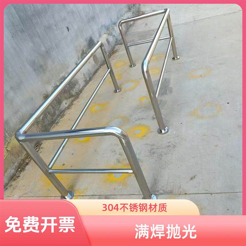 304不锈钢U型护栏防车间防撞杆停车场公园T型阻车栏杆M型阻车器