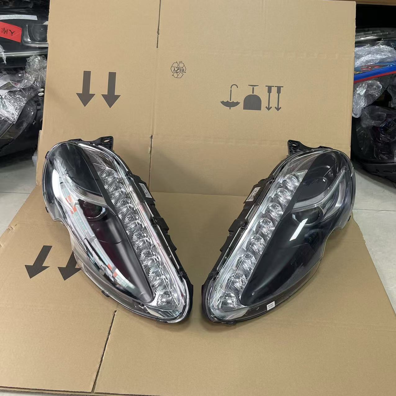 适用于阿斯顿马丁DB9 DB11 DBX DBS 拉贡达原厂拆车大灯总成尾灯
