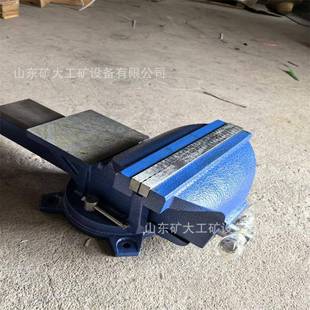 虎桌钳老平口 台钳工作台多功能重型台虎钳家用寸台式