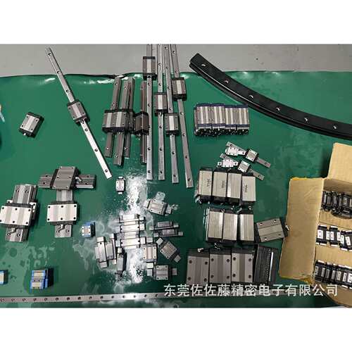 NSK滚珠丝杆W1201FA W1202FA W1203FA W1204FA-1P-C3Z5
