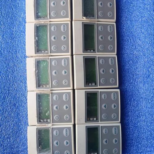 议价ACS100变频器面板 UMC22-PAN 议价商品