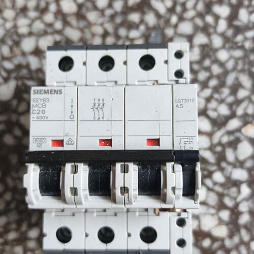 议价5SY63 MCB断路器，C20，400V，三相四极，