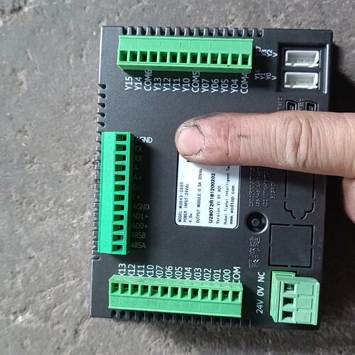 议价WOD触摸屏MT043-280TR18，成色6，7成新