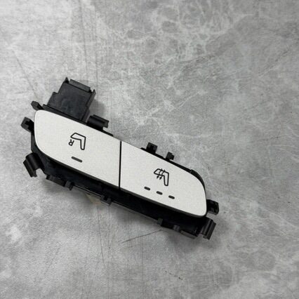 适用于奔驰座椅加热通风开关205.905.0104 7N49