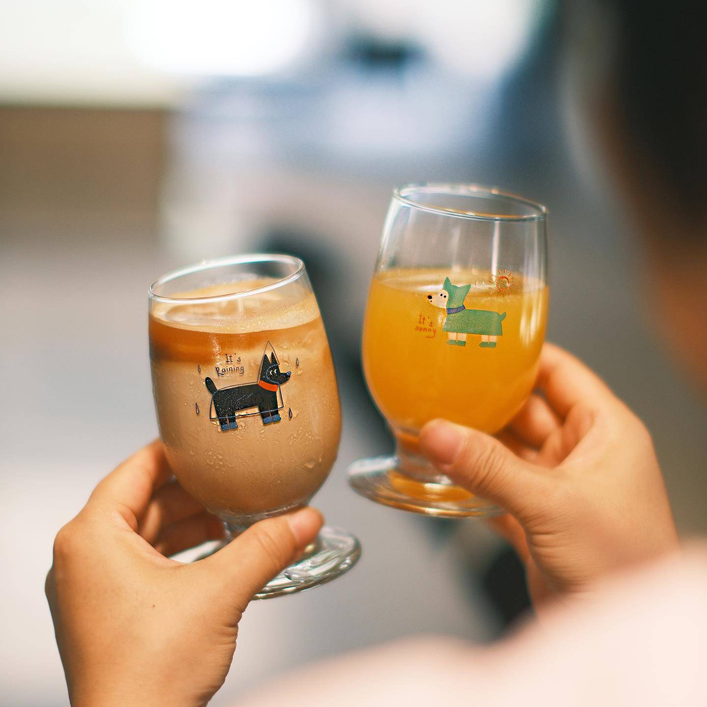 原创可爱雨衣狗狗杯子~玻璃杯高脚杯牛奶咖啡杯饮料水杯子红酒杯