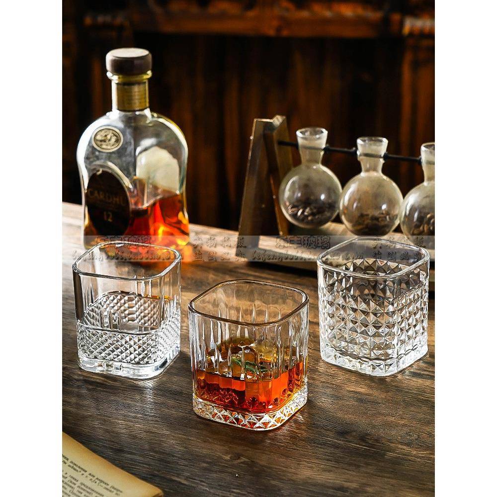 家用正四方形玻璃杯啤酒杯高级感威士忌酒杯透明烈酒洋酒杯子专用