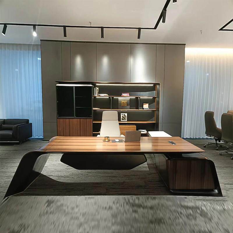 新中式实木办公桌老板桌2025新款北美黑胡桃木总裁桌办公室大班台