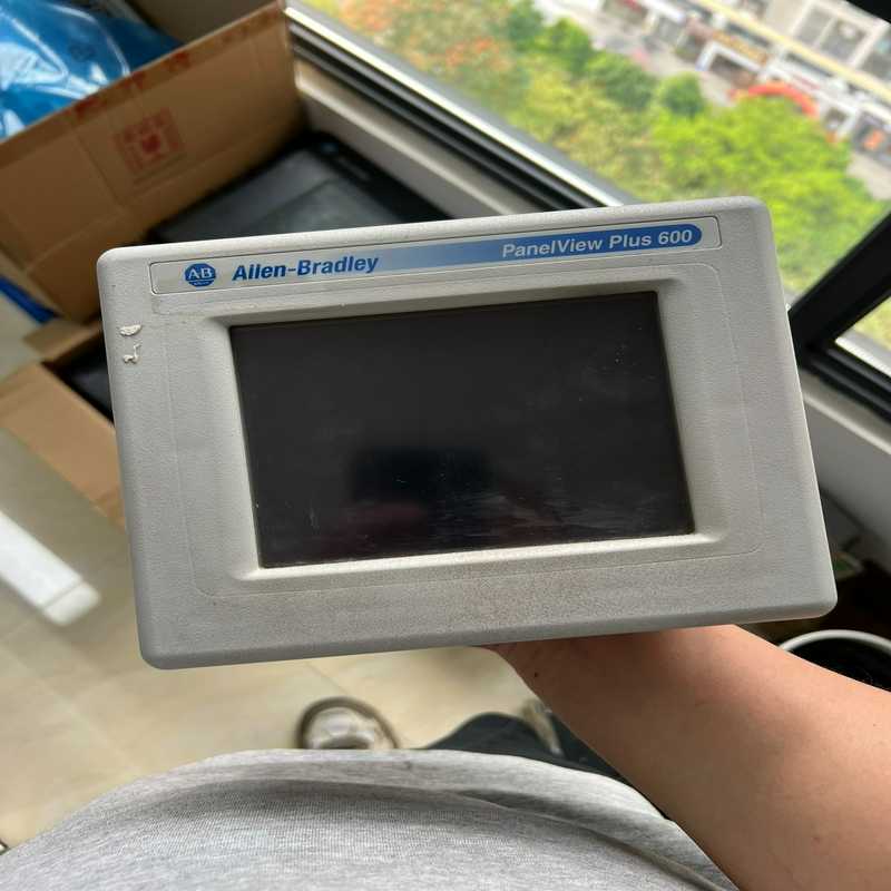 AB 2711PC-T6C20D~询价