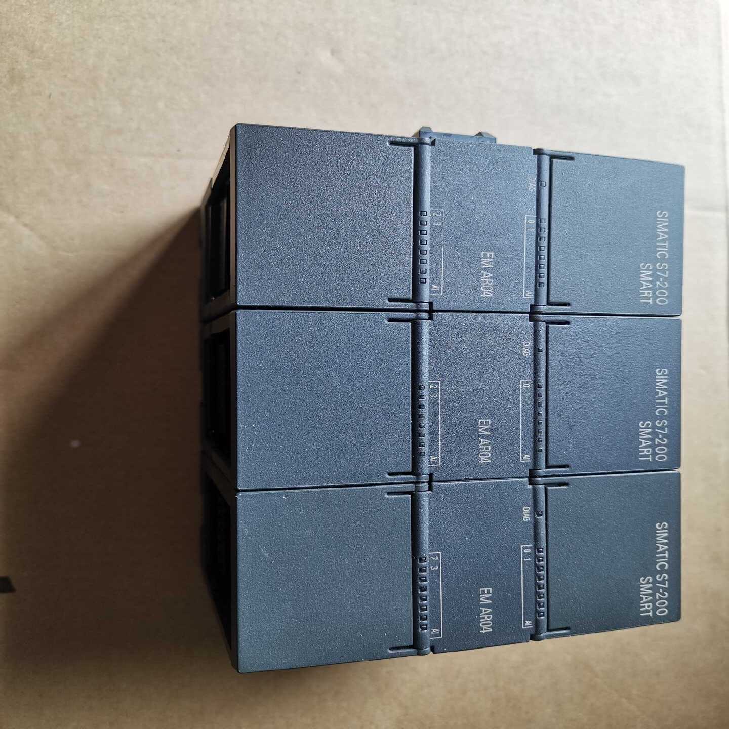 EM AR04 6ES7 288-3AR04-0AA0  S（电子设备）