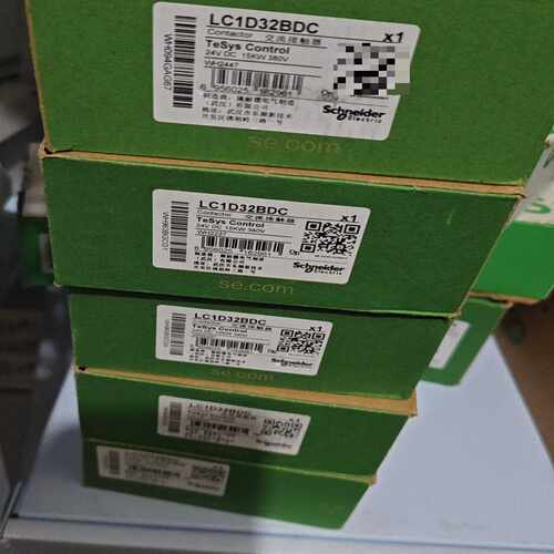 接触器LC1D32BDC   DC24V  正~询价