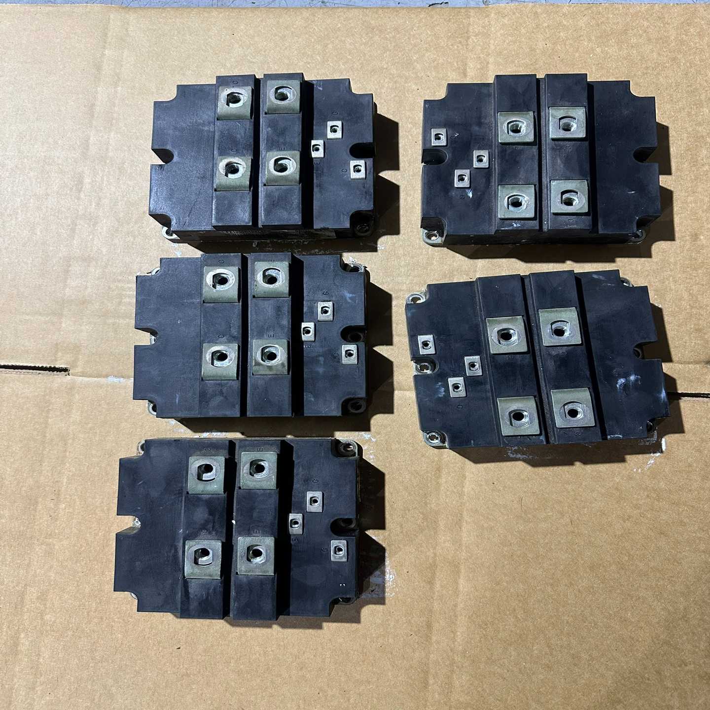 【星慕电子】欧IGBT模块/FZ1200R12KL4C实物图，漂