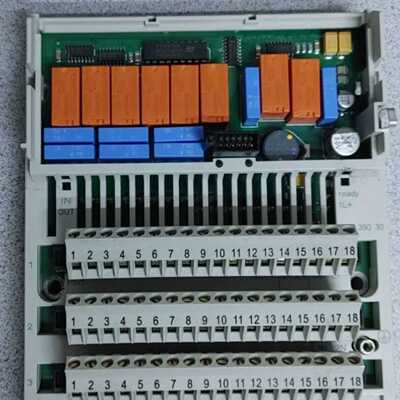 (询价)SCHNEIDER 170ADM39030 断电器3个