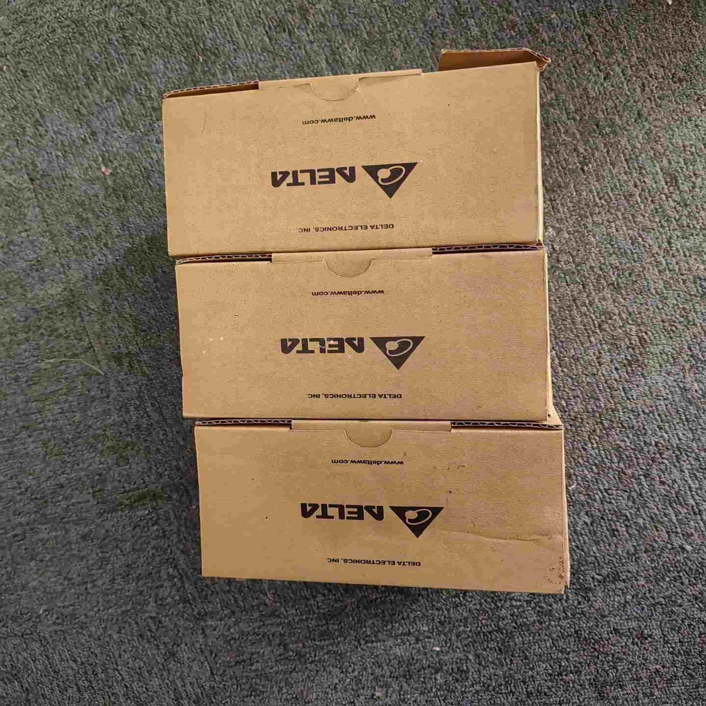 台达变频器VFD007L21A.余留下来的，实物~询价