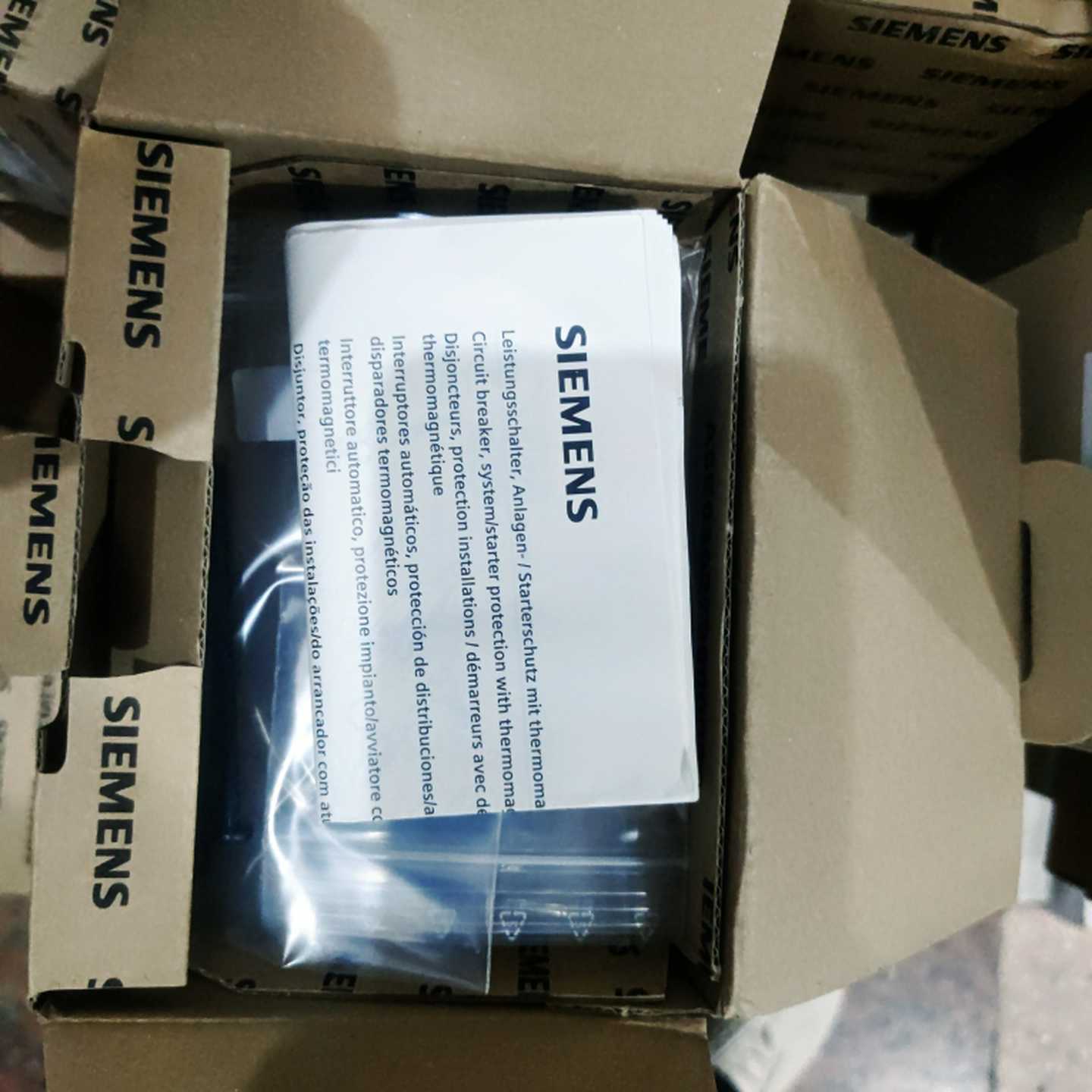 配件西门子 3VA1116-3EE42-0AA0  FRAME 160N  4P议价