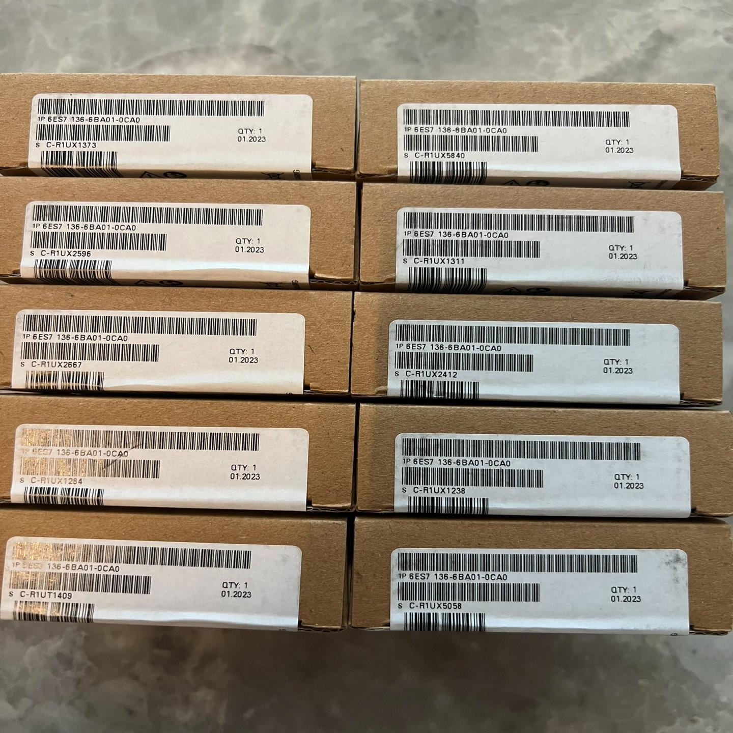 询价~6ES7 136-6BA01-0CA0 保内未拆封