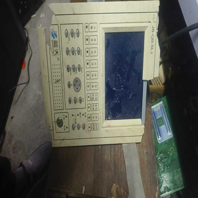 拆机无锡蓝天火灾报警控制器JB-QB-5L，需要的联系。议价【鑫