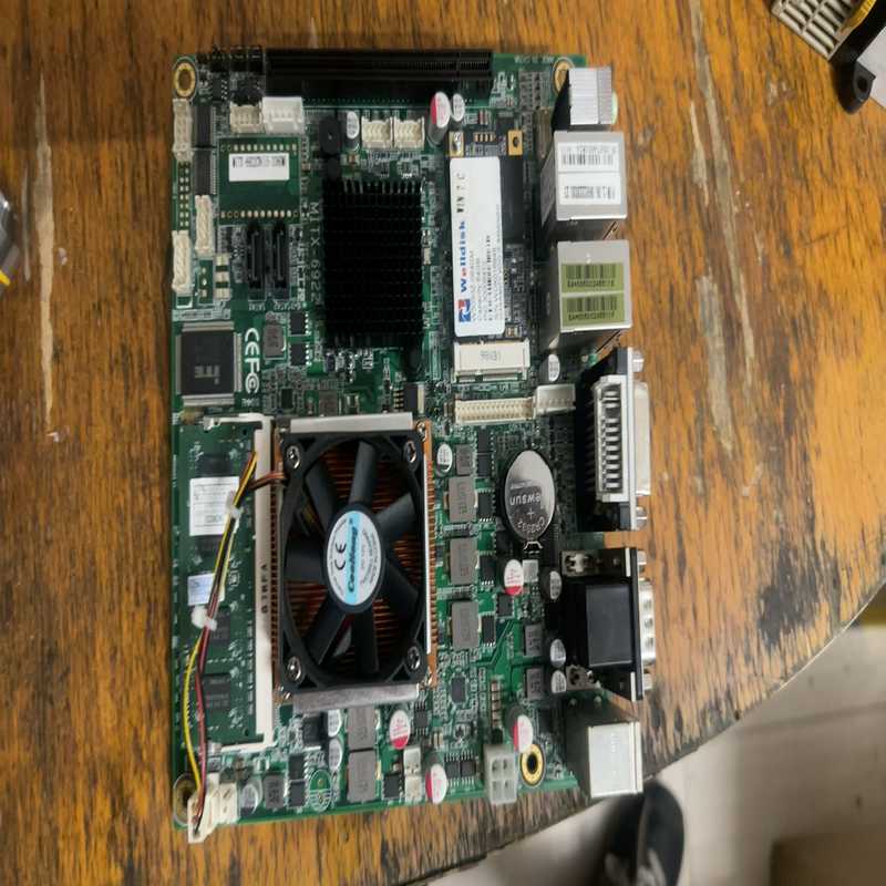 华北工控MITX-6922CN【鑫鑫商铺】