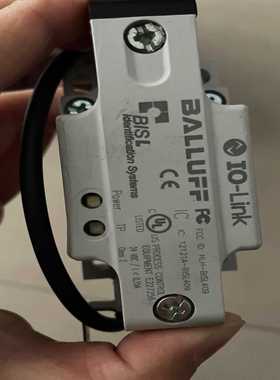 巴鲁夫BUS L-409-045-002-07-S4，实物拍~询价