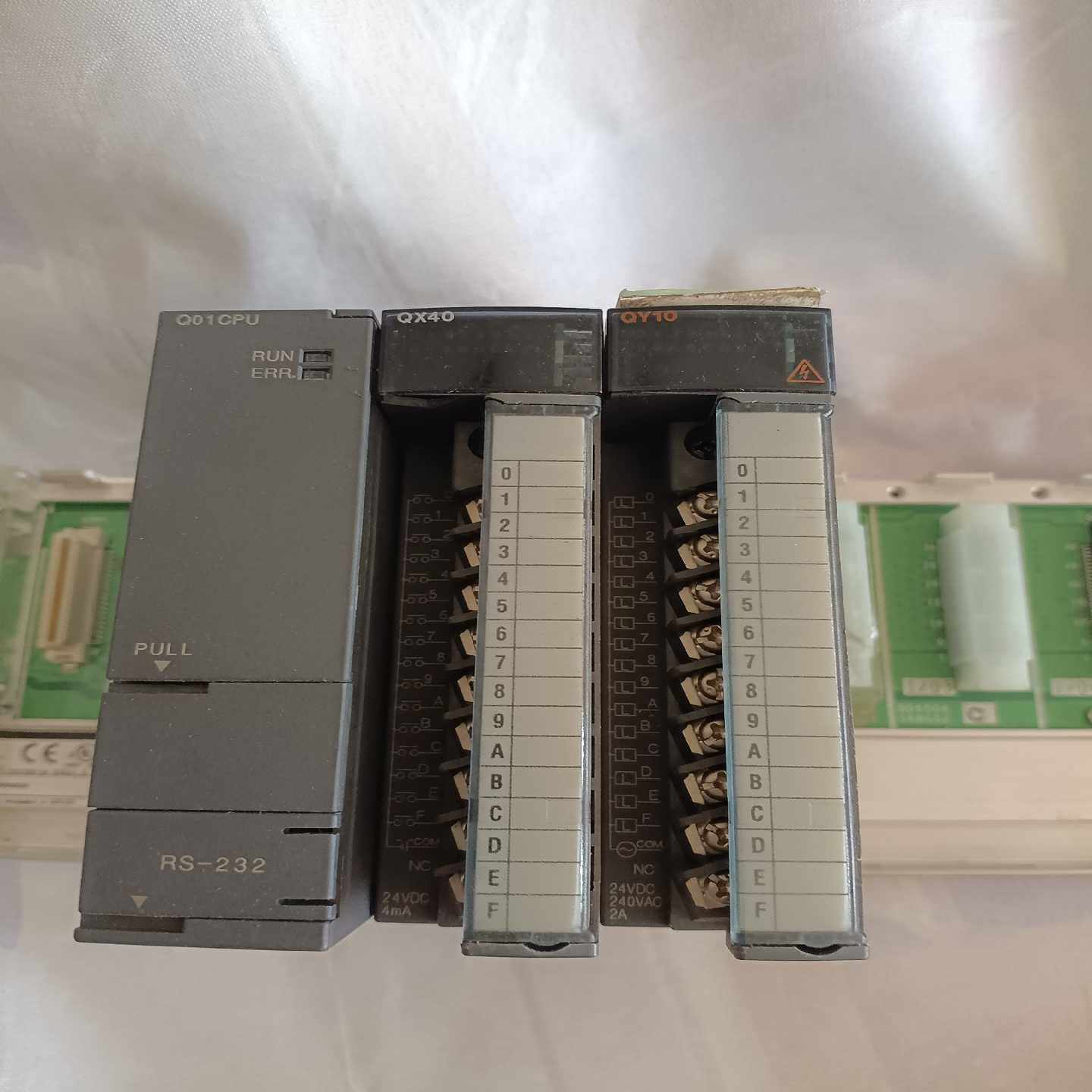 三菱Q系列cpu，一块Q01cpu价格300，一块Qx40价[浩蓉商户]