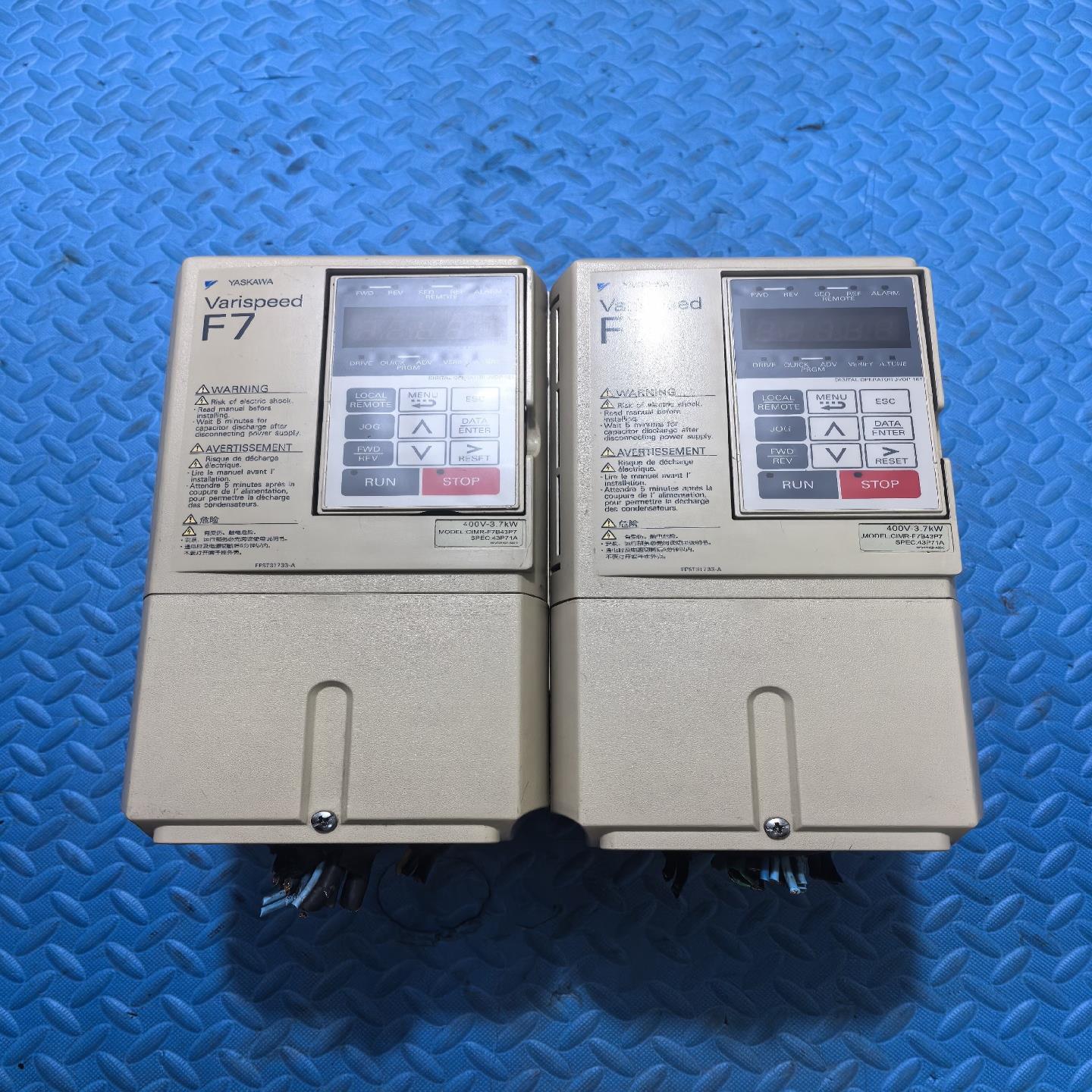 安川F7变频器，型号是，ClMR-F7B43P7，功能正常，~询价