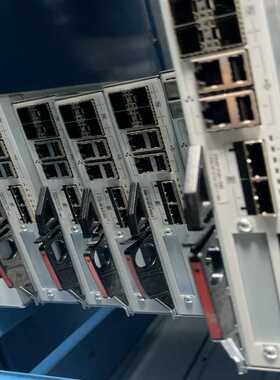 01EJ404   IBM   V7000控制器（地坛设备）