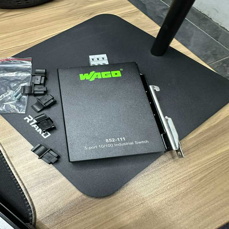 德国WAGO万可工业ECO经济型交换机，5端口100Base（崽载电子）