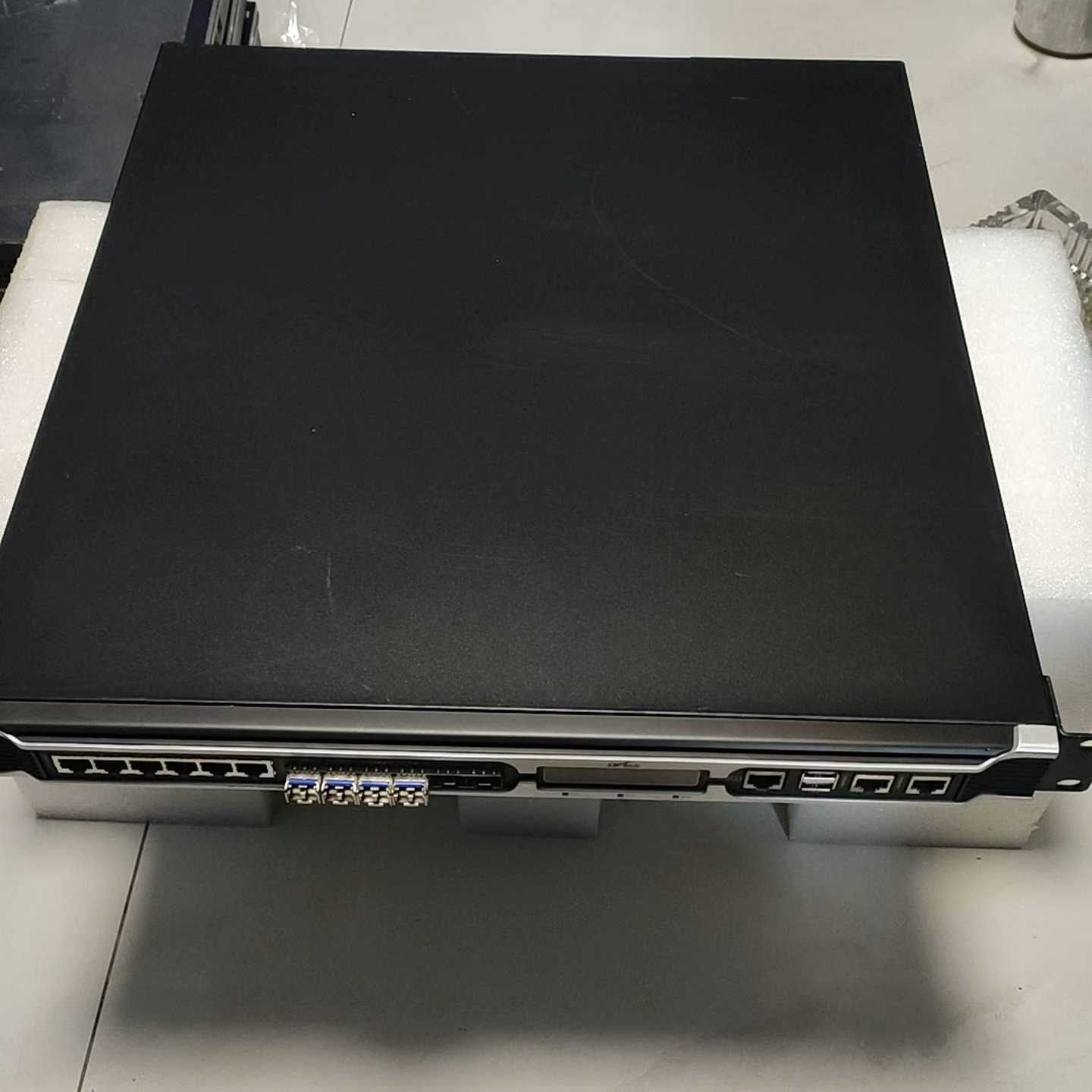 迪普防火墙 FW1000–GA-N 实物拍摄  需要的请联系【鑫鑫商铺】