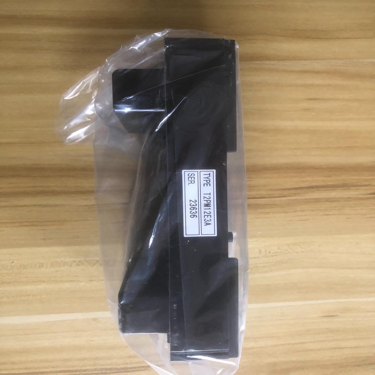 议价寺崎断路器底座 T2PM12E3A 现货