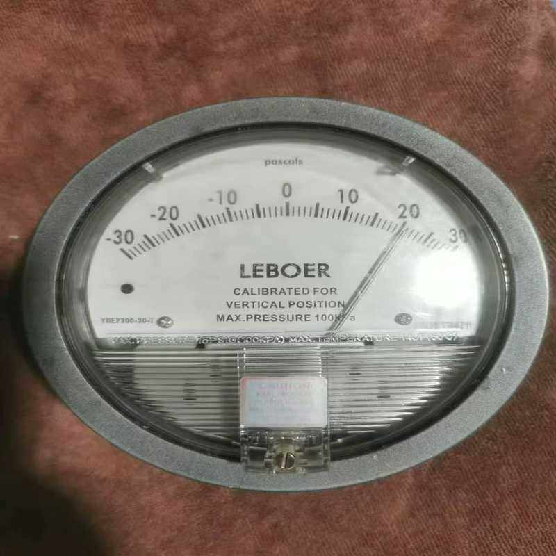 【星慕电子】CAUTION:15PSIG  (100KPa)压力表，八成