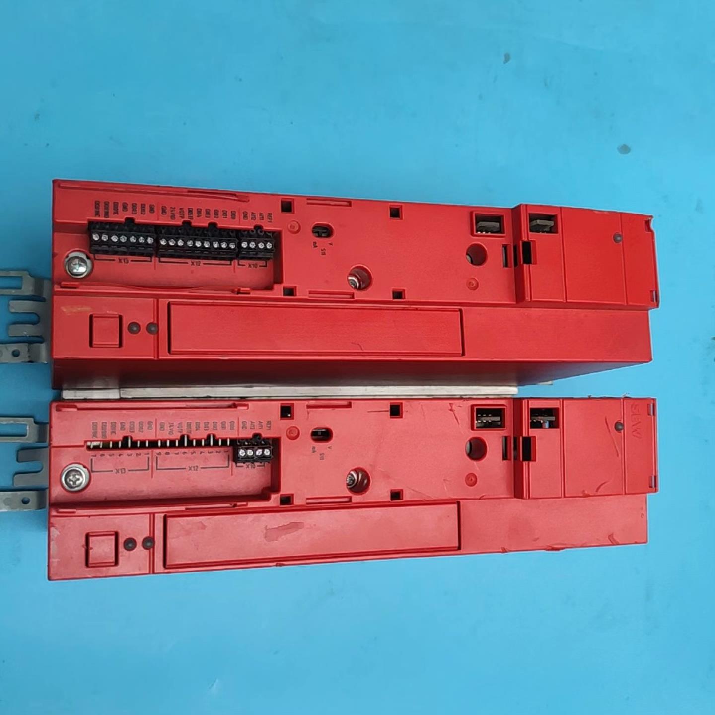 SEW变频器MC07B0022-5A3-4-00  2.2k（佳毅工控）