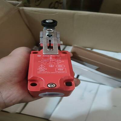 询价AB罗克韦尔行程开关，防爆行程开关，440P-MALS11E~可接