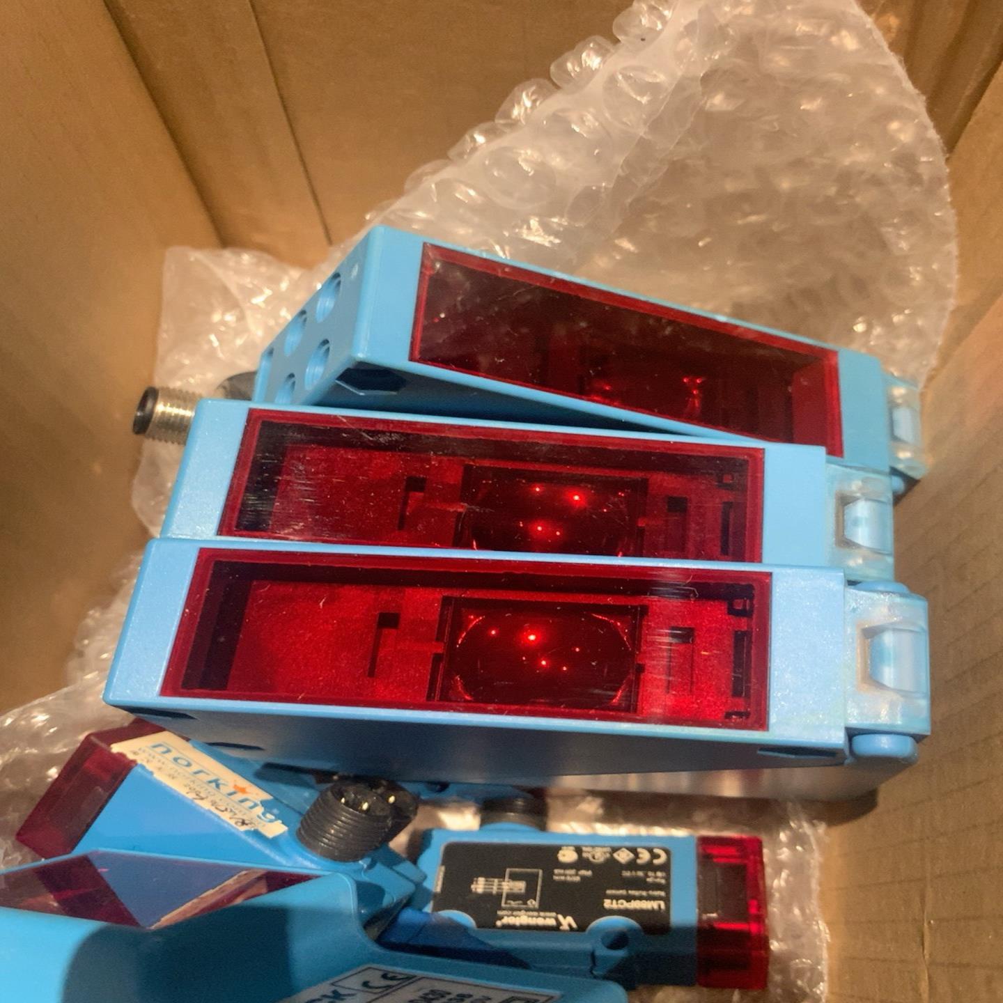 询~SICK WS34-D440光电开关 传感器 件