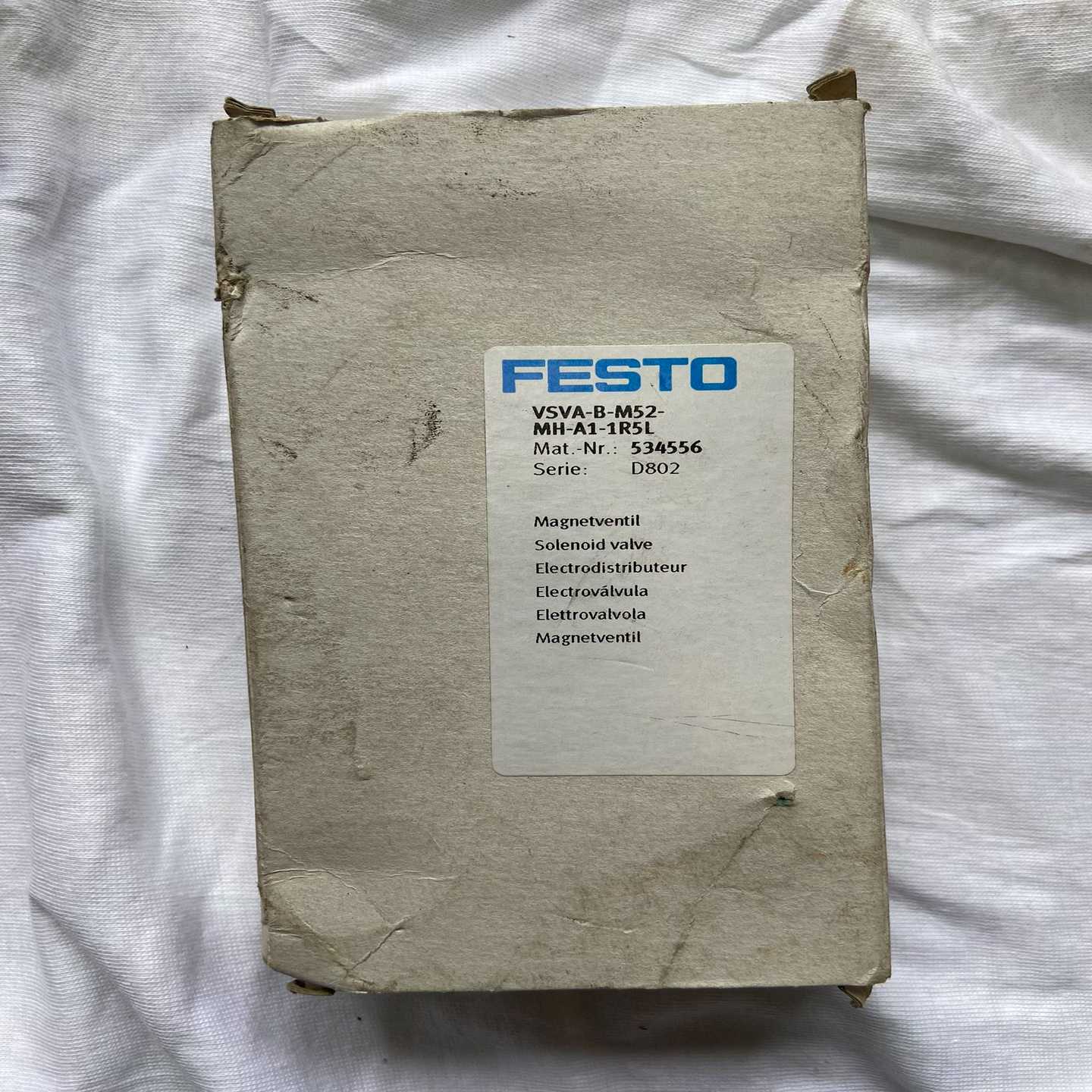 FESTO 电磁阀 VSVA-B-M52--A1~议价