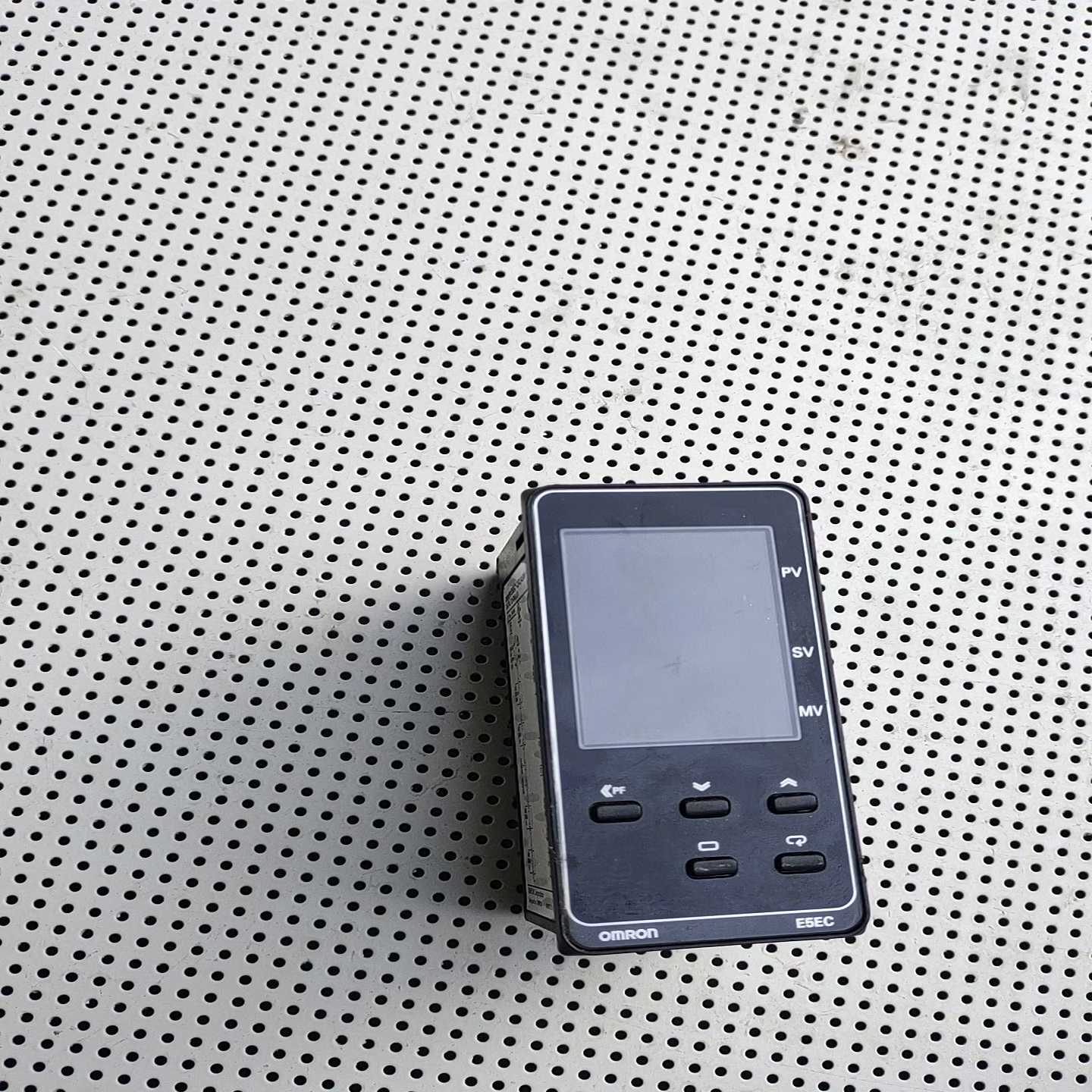 询价E5EC-QR2ASM-808厂里处理的一个，