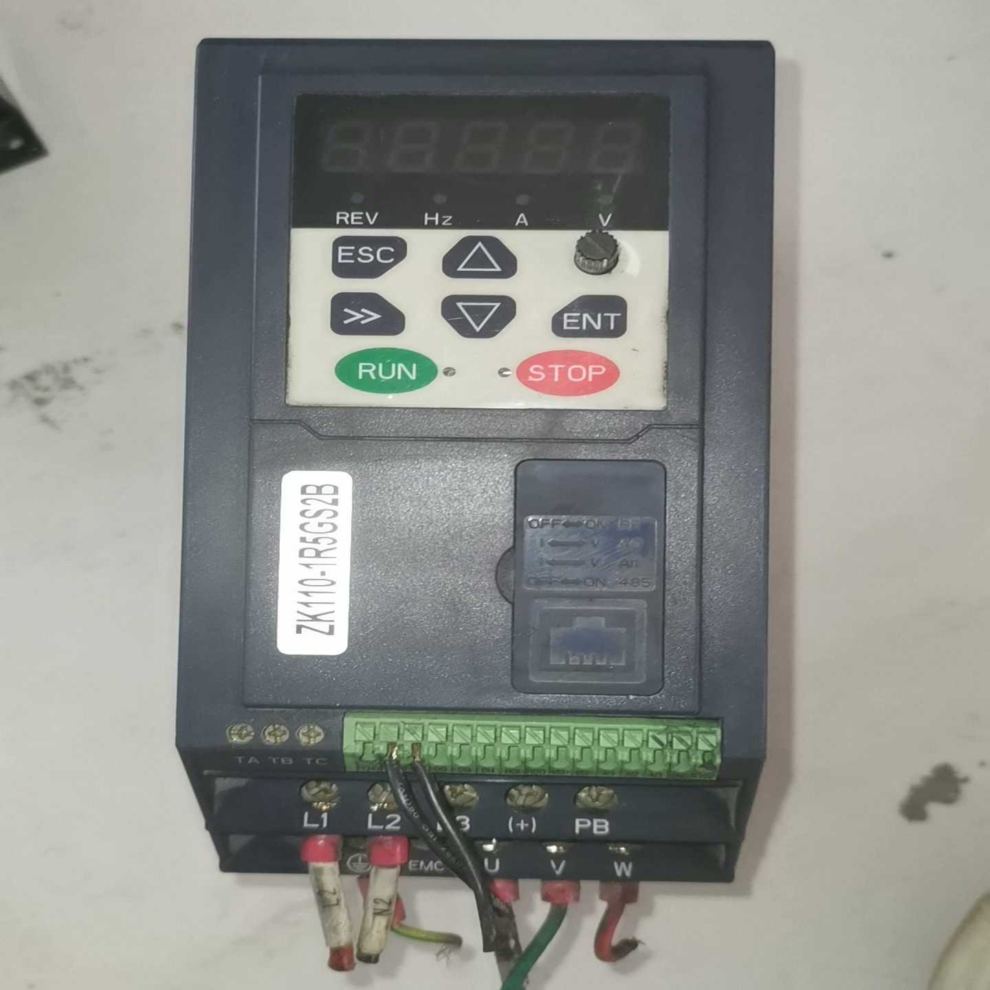 ZK110-1R5-S2B（电子设备）